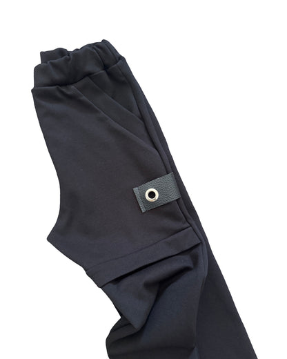 B-MR.O CLASSIC BLACK JOGGER PANTS